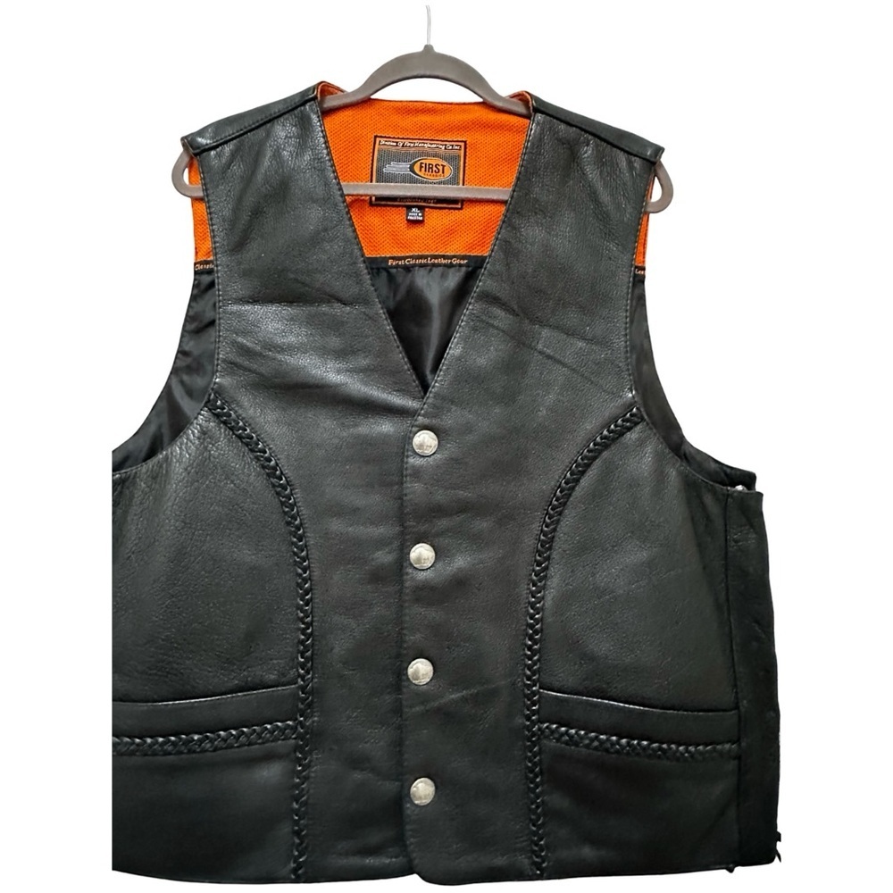First Classics Black Leather Motorcycle Vest – XL - Picture 12 of 16